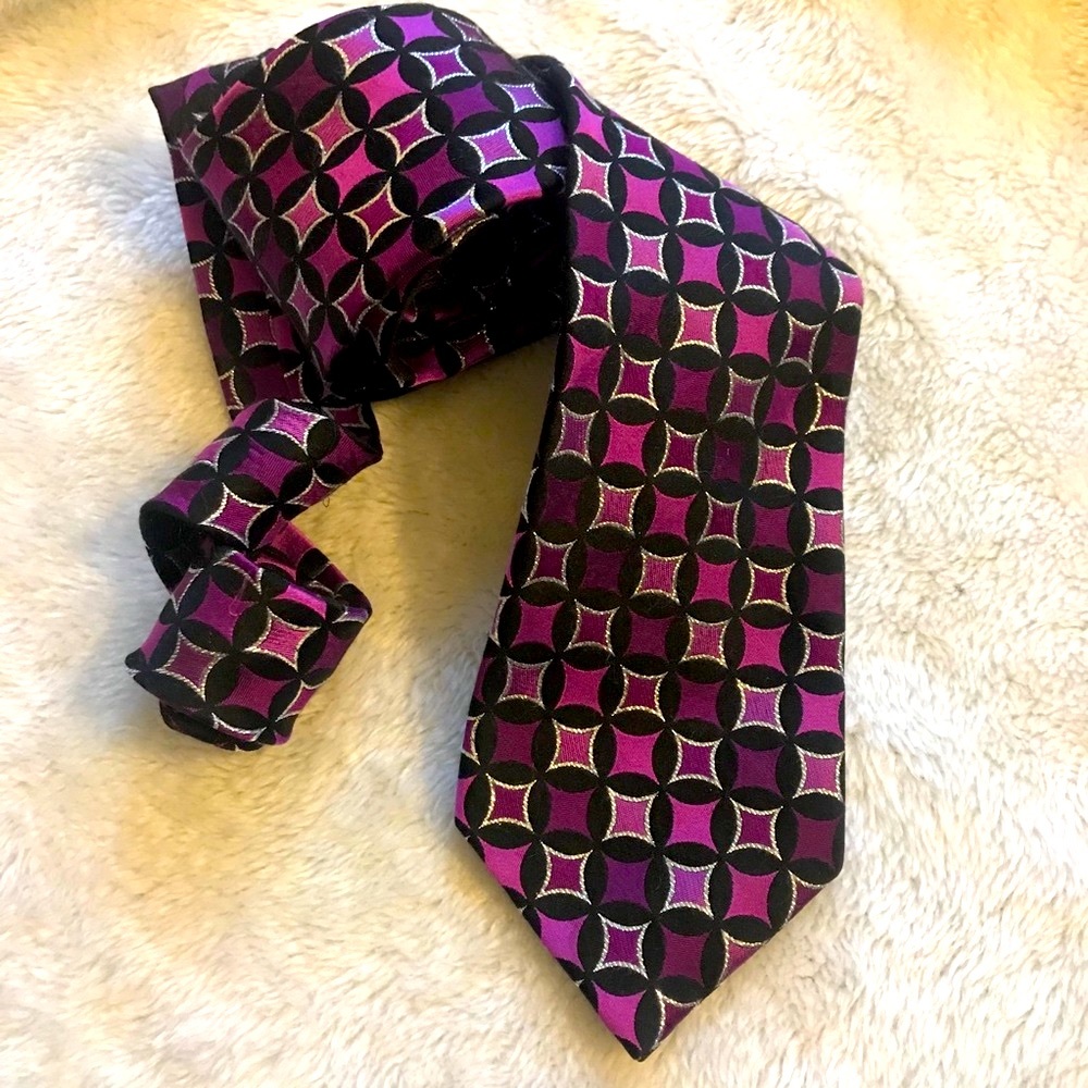 Croft&Barrow 92% Silk Necktie